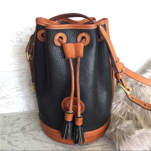 Vintage Dooney & Bourke Bucket Bag - Picture 4 of 7